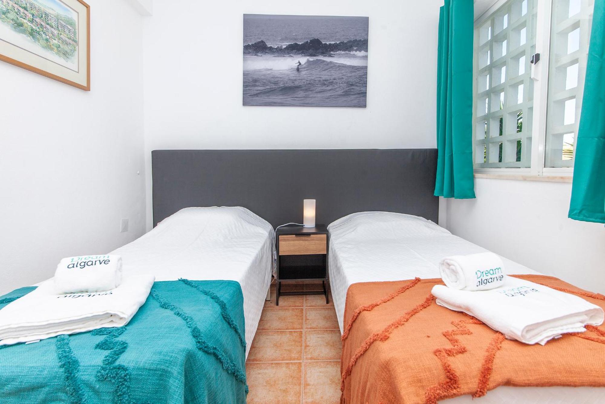 P - Meia-Praia Seaview Guesthouse Lagos Room photo