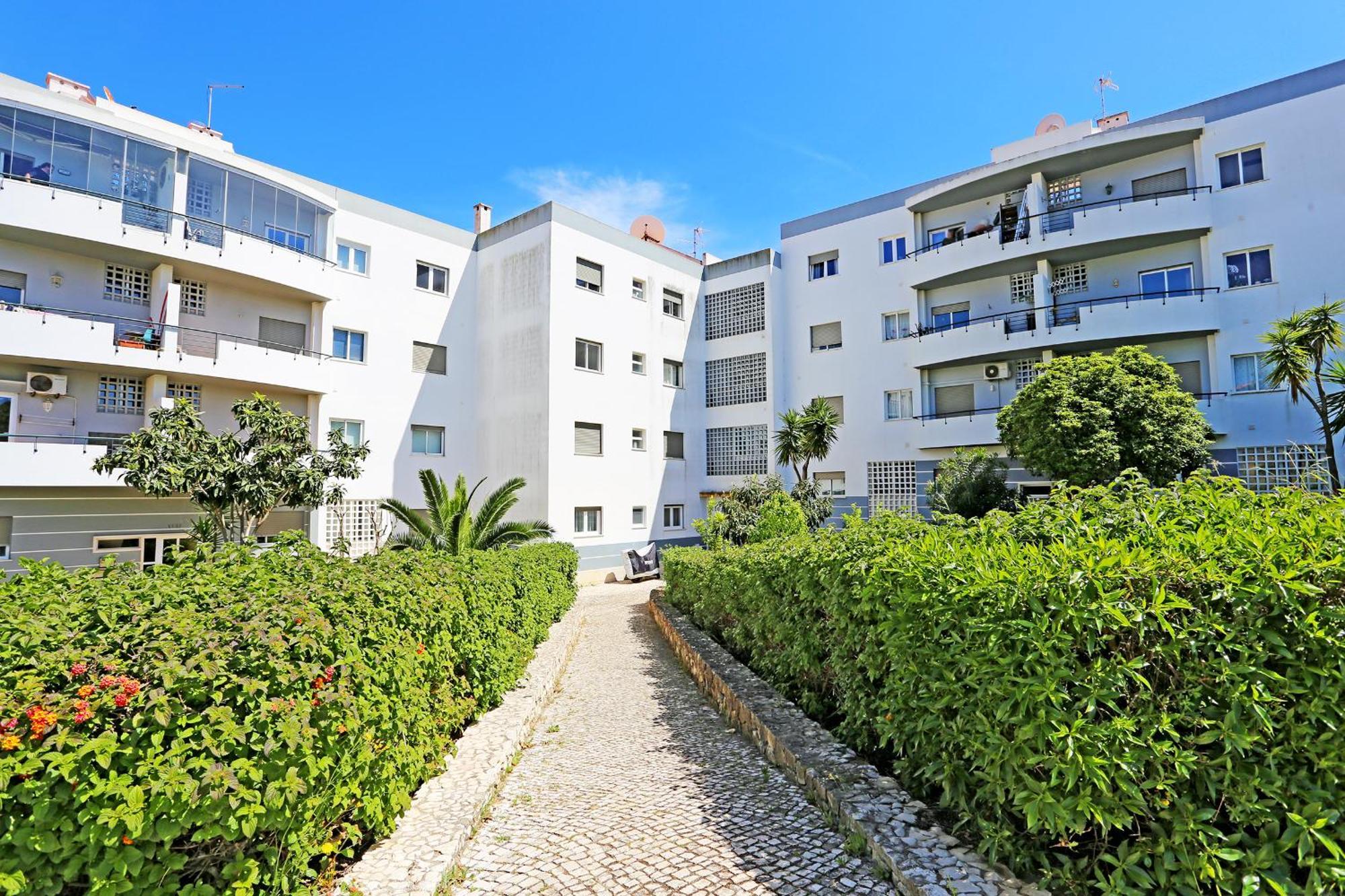 P - Meia-Praia Seaview Guesthouse Lagos Exterior photo
